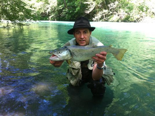 Truite de 62 cm à Oloron Pyrénées